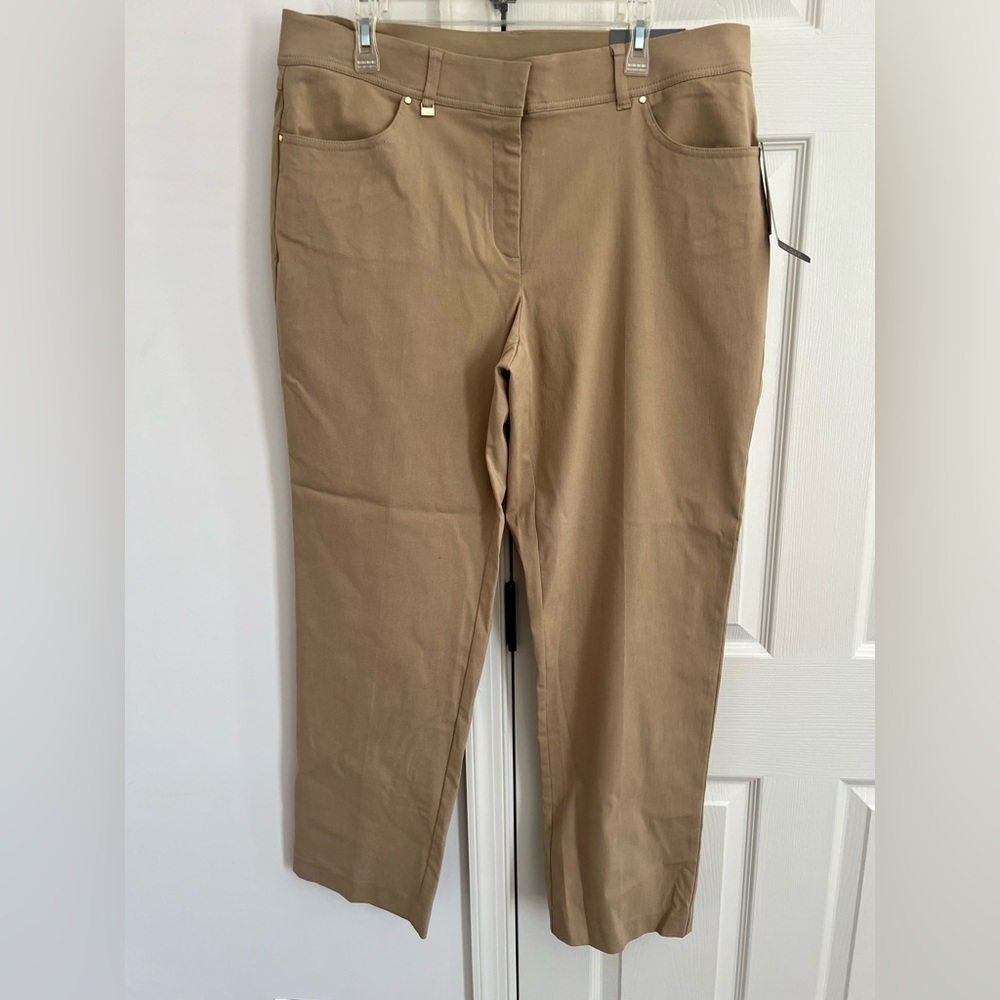 JM collection khaki Straight-Leg Pants 18